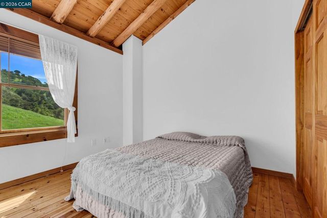 530 Leon Way, Clayton, CA 94517