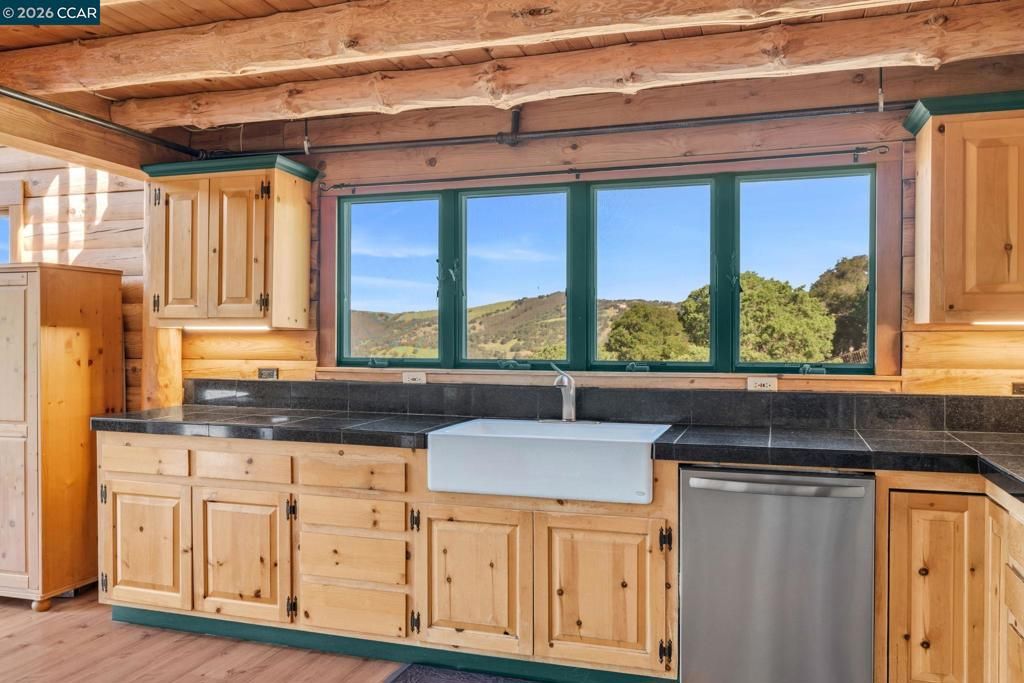 Image 22 of property listing at 530 Leon Way, Clayton, CA 94517