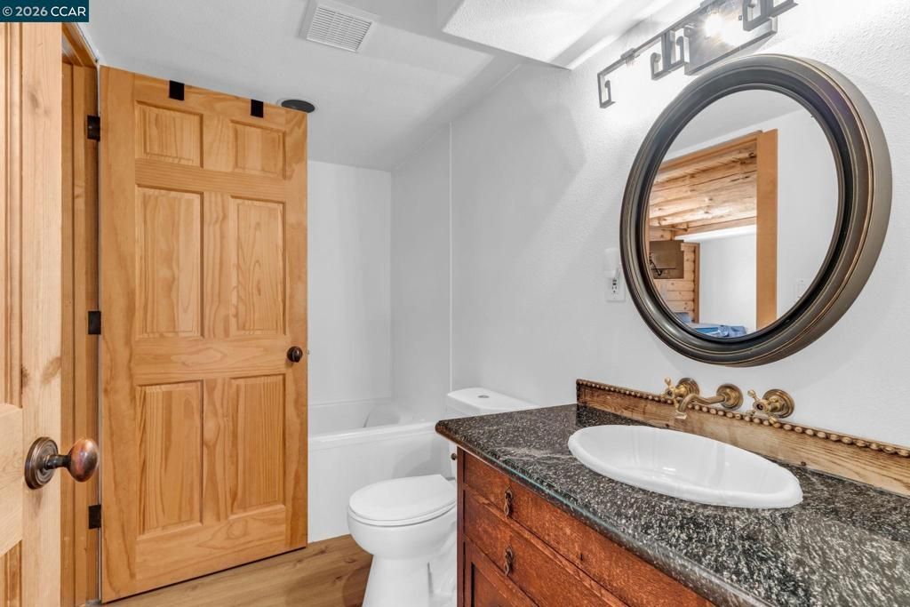 Image 38 of property listing at 530 Leon Way, Clayton, CA 94517