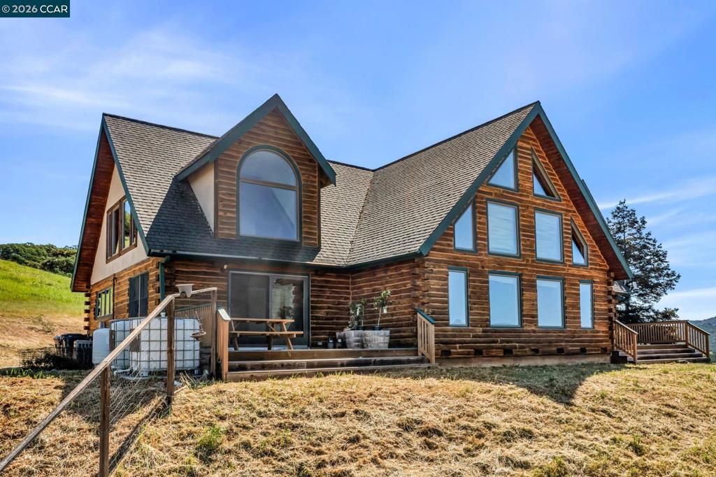 Image 56 of property listing at 530 Leon Way, Clayton, CA 94517