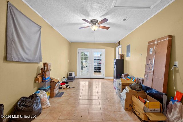 2625 Beachview Drive, Ocean Springs, MS 39564