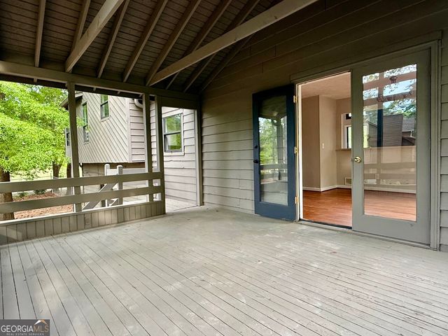 2592 Deerfield Circle SW, Marietta, GA 30064