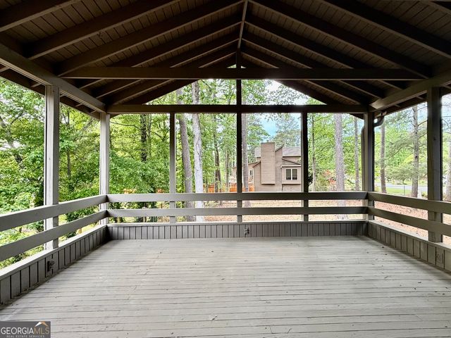 2592 Deerfield Circle SW, Marietta, GA 30064