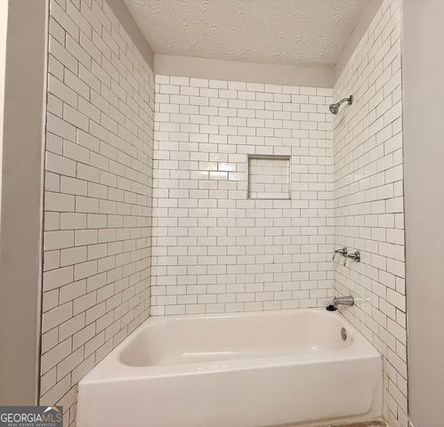 2592 Deerfield Circle SW, Marietta, GA 30064