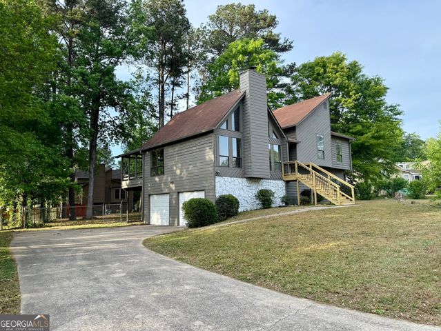 2592 Deerfield Circle SW, Marietta, GA 30064