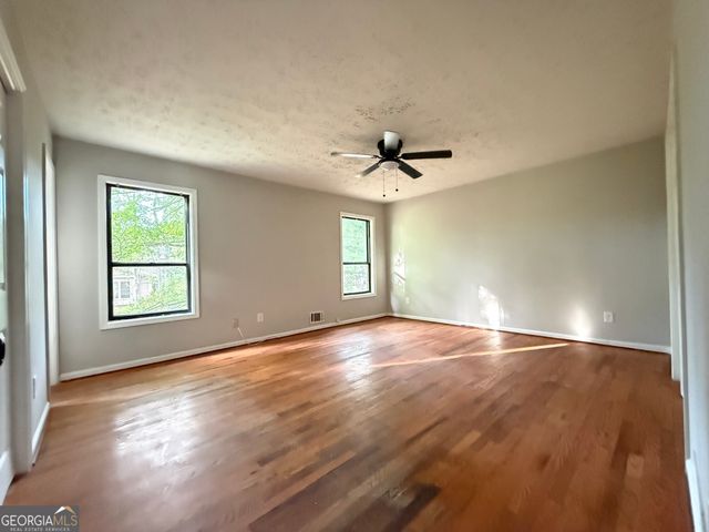 2592 Deerfield Circle SW, Marietta, GA 30064