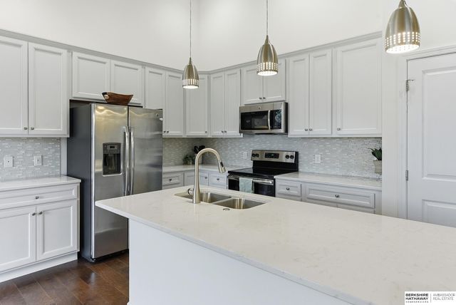 12076 Elmwood Drive, Bennington, NE 68007