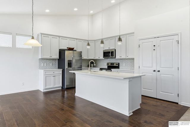 12076 Elmwood Drive, Bennington, NE 68007