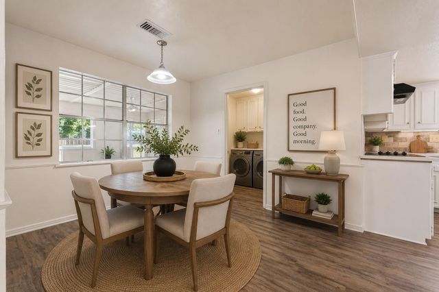 15015 Gladebrook Drive, Houston, TX 77068