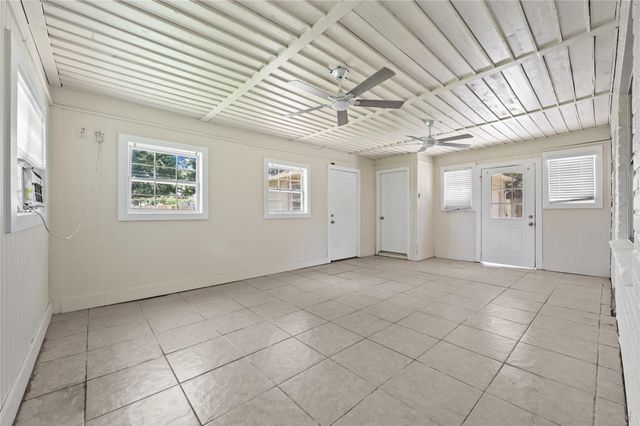 15015 Gladebrook Drive, Houston, TX 77068