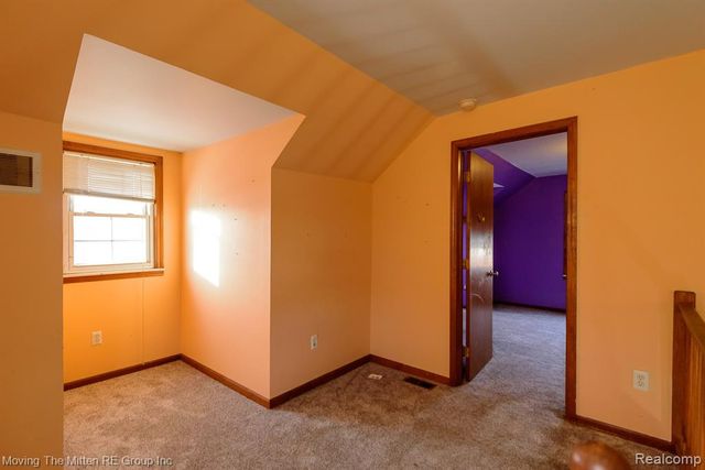 4137 Duplex Avenue, Lincoln Park, MI 48146