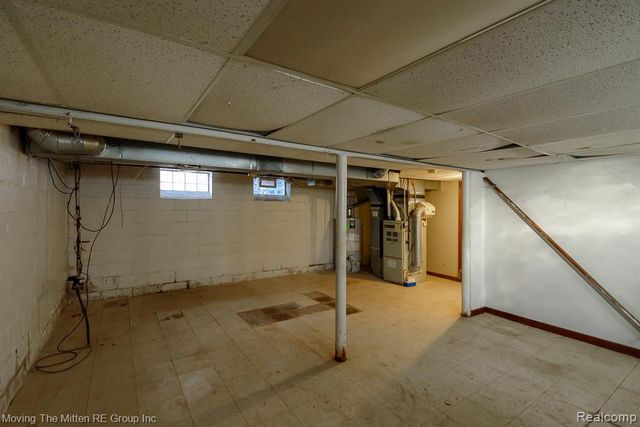 4137 Duplex Avenue, Lincoln Park, MI 48146