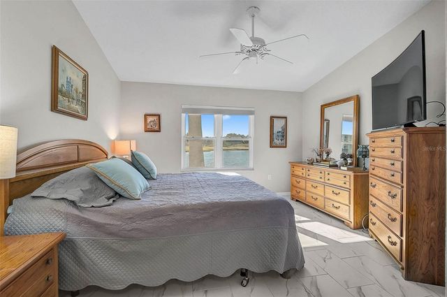 1611 FAIRWAY OAKS DRIVE, Palmetto, FL 34221