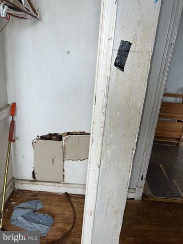 4400 NORFOLK AVE, Baltimore, MD 21216