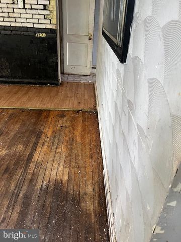 4400 NORFOLK AVE, Baltimore, MD 21216