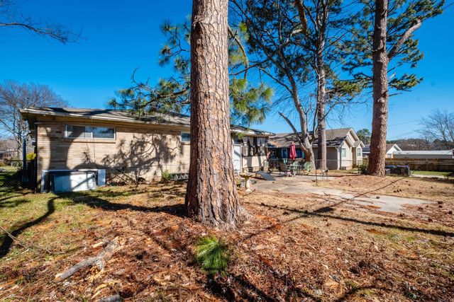 6615 Bluebird Drive, Little Rock, AR 72205