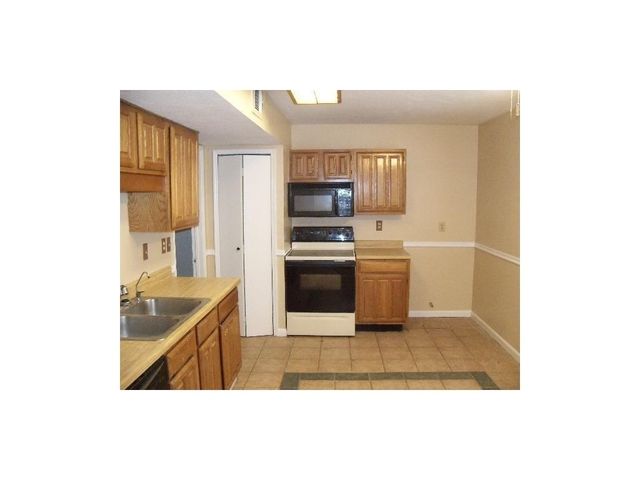 6733 Dandelion Drive, Fort Worth, TX 76137