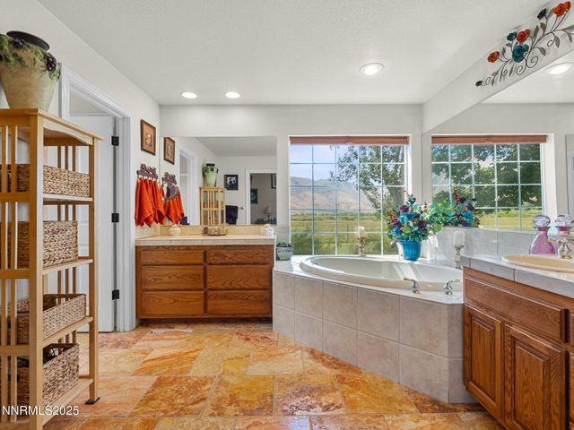 801 Larson Lane, Coleville, CA 96107