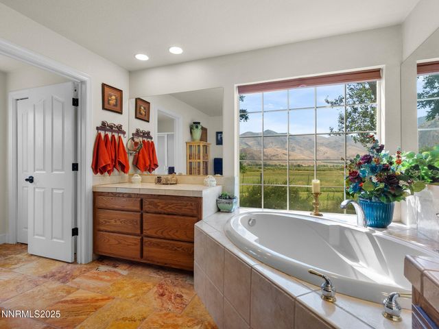 801 Larson Lane, Coleville, CA 96107