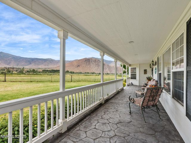 801 Larson Lane, Coleville, CA 96107