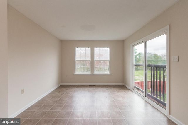 48 CARNEGIE LINKS DR, Martinsburg, WV 25405