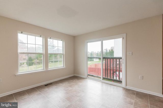 48 CARNEGIE LINKS DR, Martinsburg, WV 25405