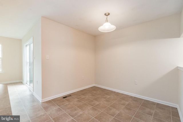 48 CARNEGIE LINKS DR, Martinsburg, WV 25405