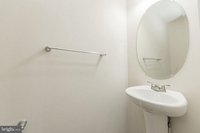 48 CARNEGIE LINKS DR, Martinsburg, WV 25405