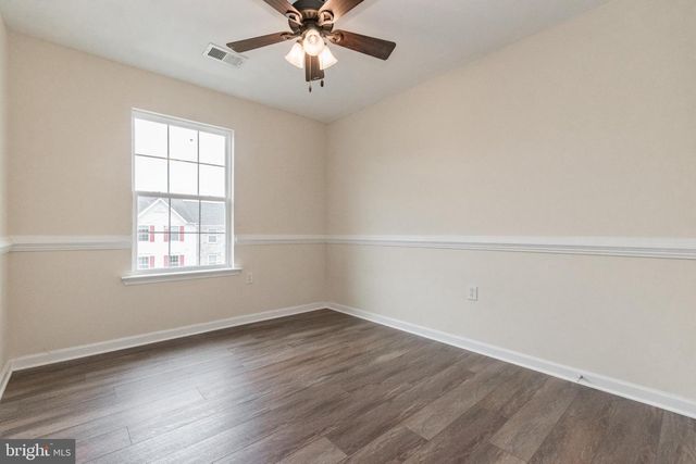 48 CARNEGIE LINKS DR, Martinsburg, WV 25405