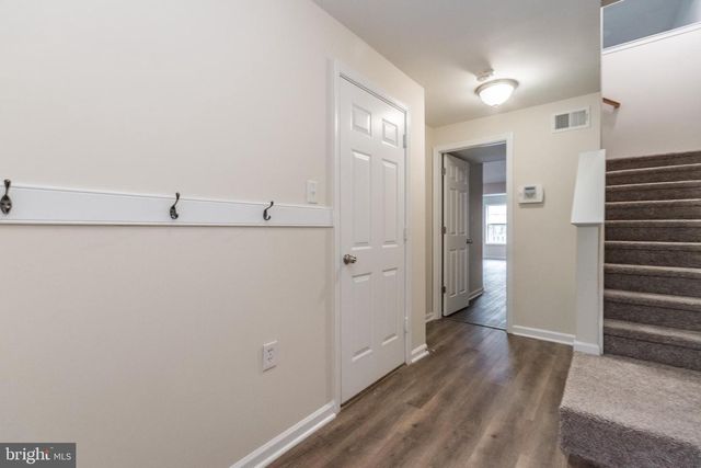 48 CARNEGIE LINKS DR, Martinsburg, WV 25405