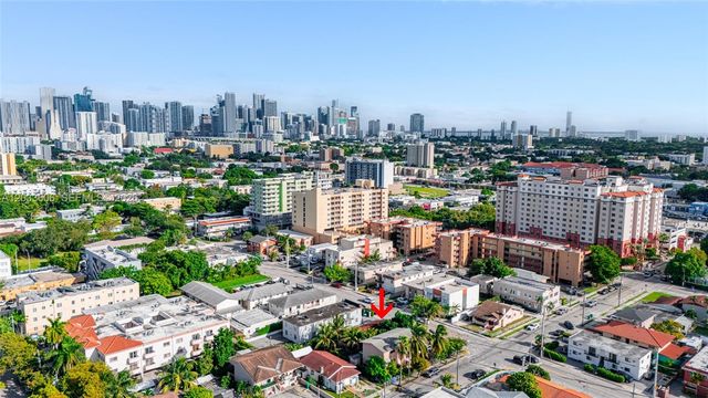 1267 NW 3rd St, Miami, FL 33125