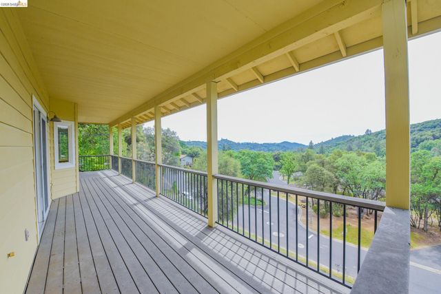 294 S Arbona Circle, Sonora, CA 95370