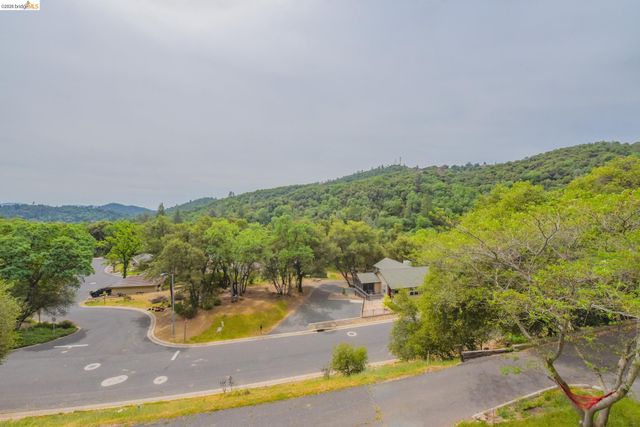 294 S Arbona Circle, Sonora, CA 95370