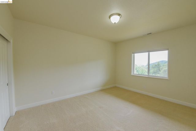 294 S Arbona Circle, Sonora, CA 95370