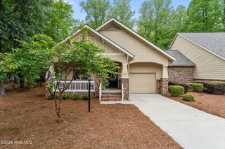 150 Lamplighter Village Drive, Pinehurst, NC 28374