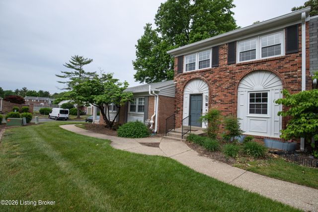 1208 Dalmally Ct, Louisville, KY 40222