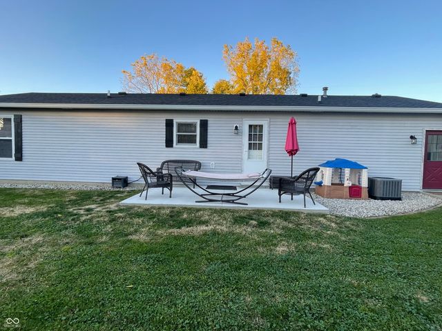 515 Doran Avenue, Shelbyville, IN 46176