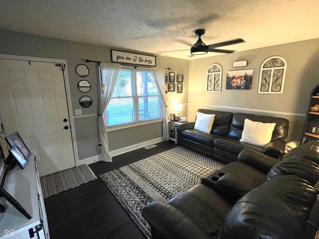 515 Doran Avenue, Shelbyville, IN 46176