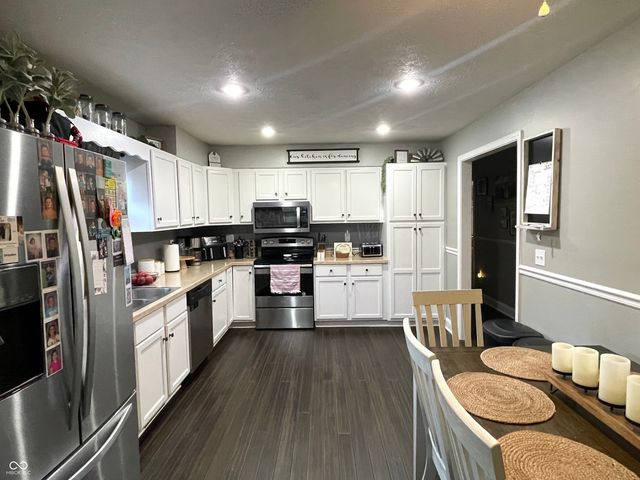 515 Doran Avenue, Shelbyville, IN 46176