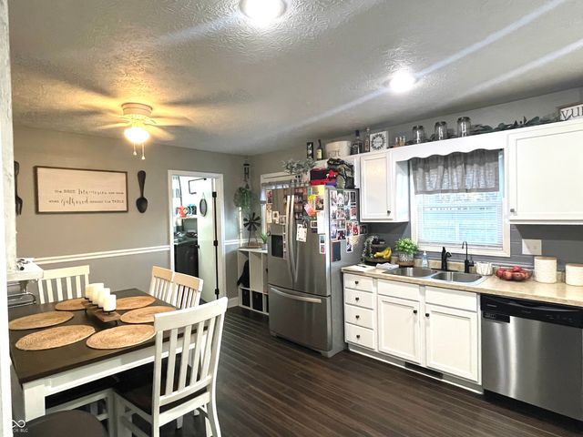 515 Doran Avenue, Shelbyville, IN 46176