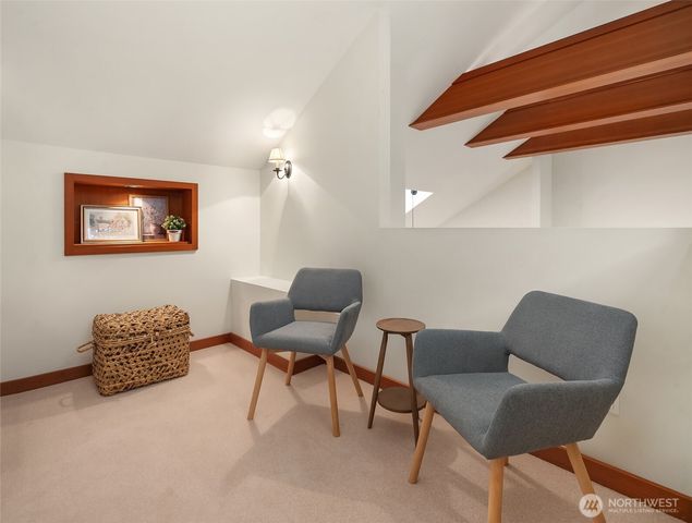 14744 Sivertson Road NE, Bainbridge Island, WA 98110