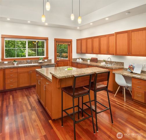 14744 Sivertson Road NE, Bainbridge Island, WA 98110