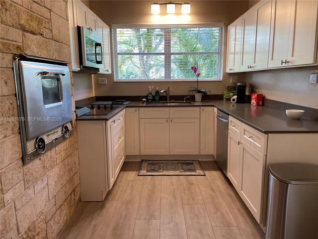 14155 Old Cutler Rd 14155, Palmetto Bay, FL 33158