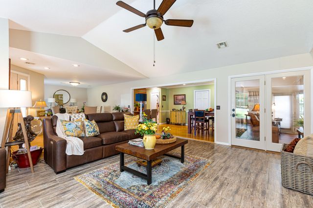 33157 Cardinal Drive, Afton, OK 74331