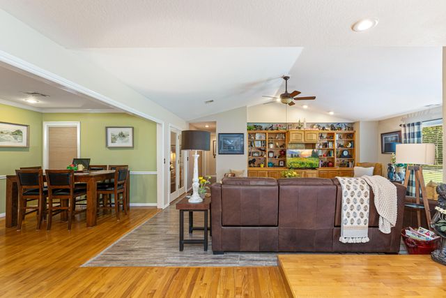 33157 Cardinal Drive, Afton, OK 74331