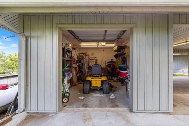 33157 Cardinal Drive, Afton, OK 74331