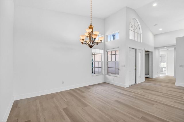 7425 Lahana Circle, Boynton Beach, FL 33437