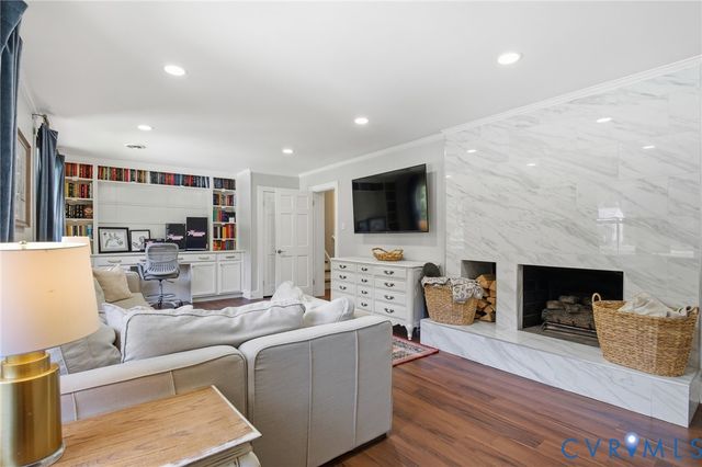 609 Pocono Dr, Richmond, VA 23236