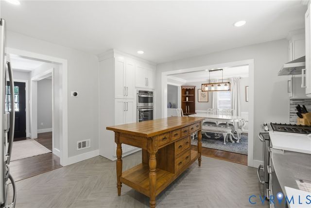 609 Pocono Dr, Richmond, VA 23236