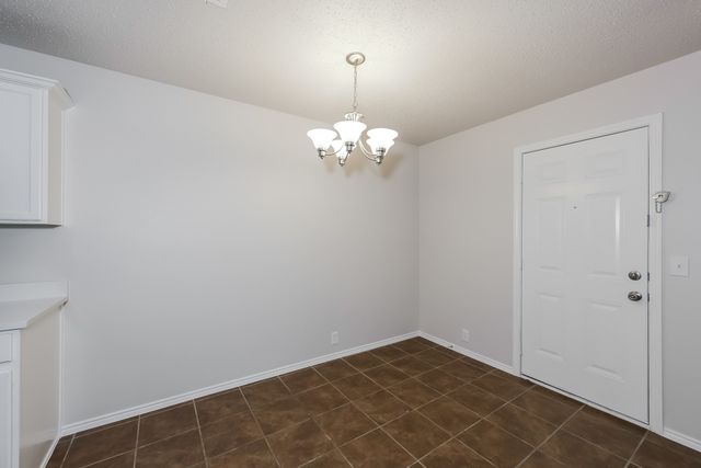 317 Oakhurst Drive, Seagoville, TX 75159